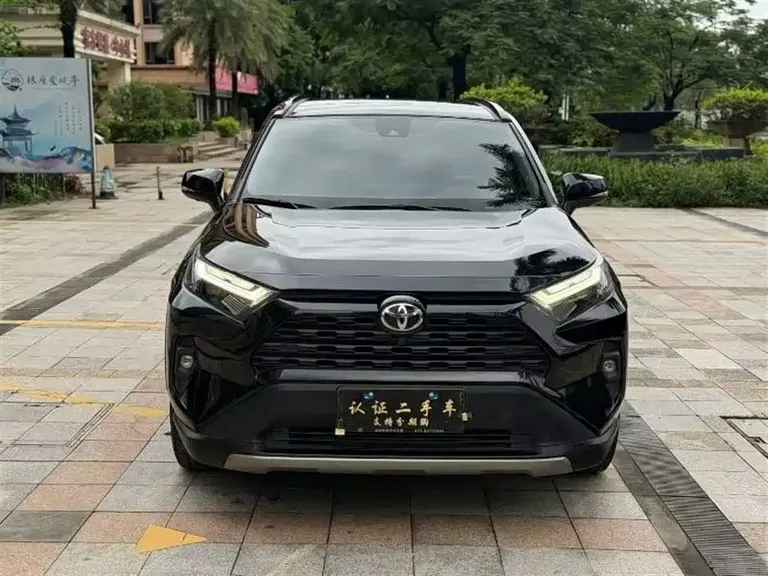 Toyota RAV4 2.0 L CVT 2 WD Style Plus