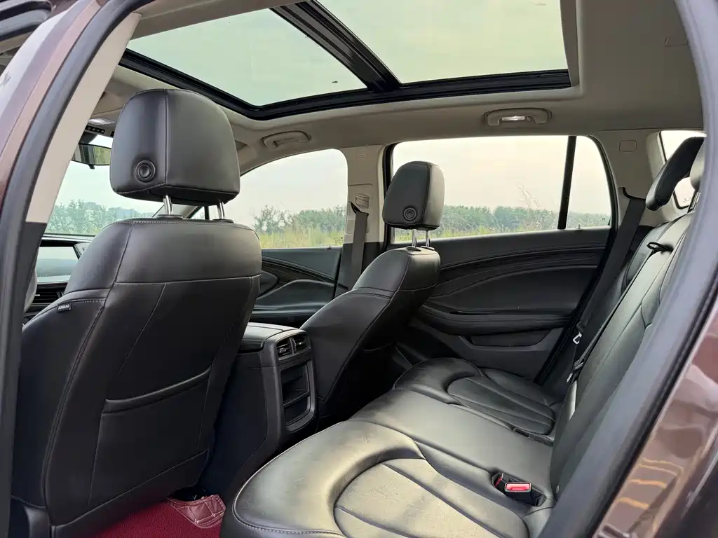 Envision Plus 20 T 2 WD Elite