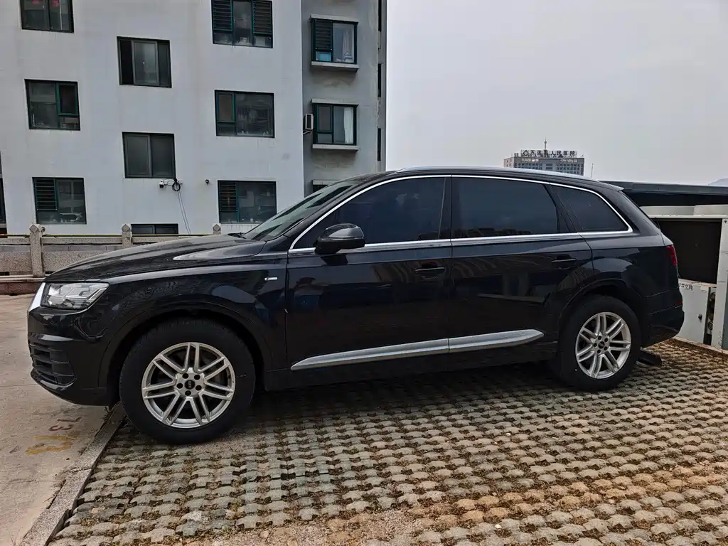 Audi Q7 40 TFSI Comfort