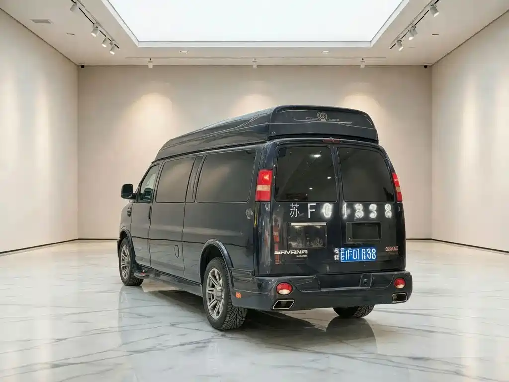 SAVANA 6.0 L LWB Leader
