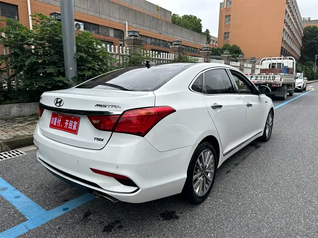 Mistra 1.6 T Auto Intelligent GLS CN-V