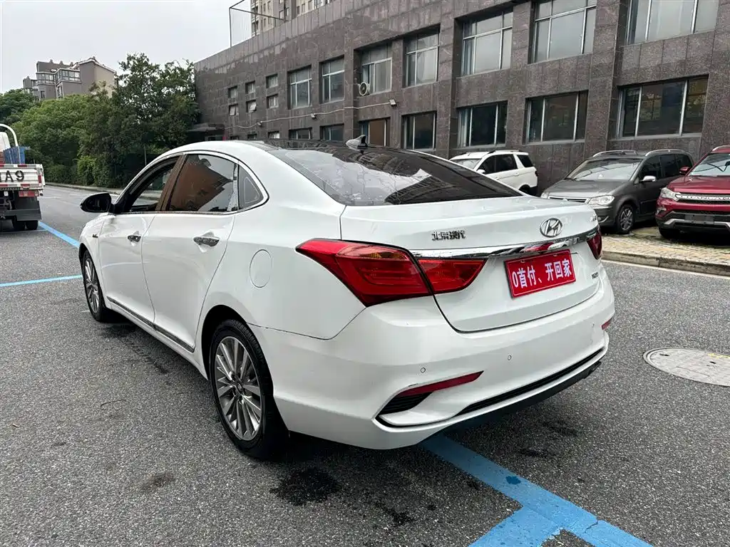 Mistra 1.6 T Auto Intelligent GLS CN-V