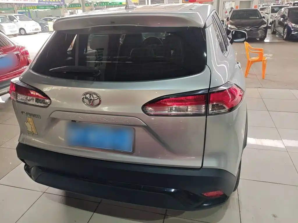Frontlander 2.0 L CVT Leading