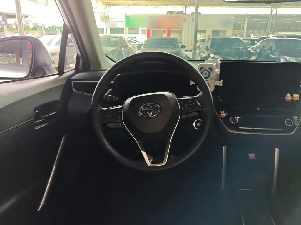 Frontlander 2.0 L CVT Leading