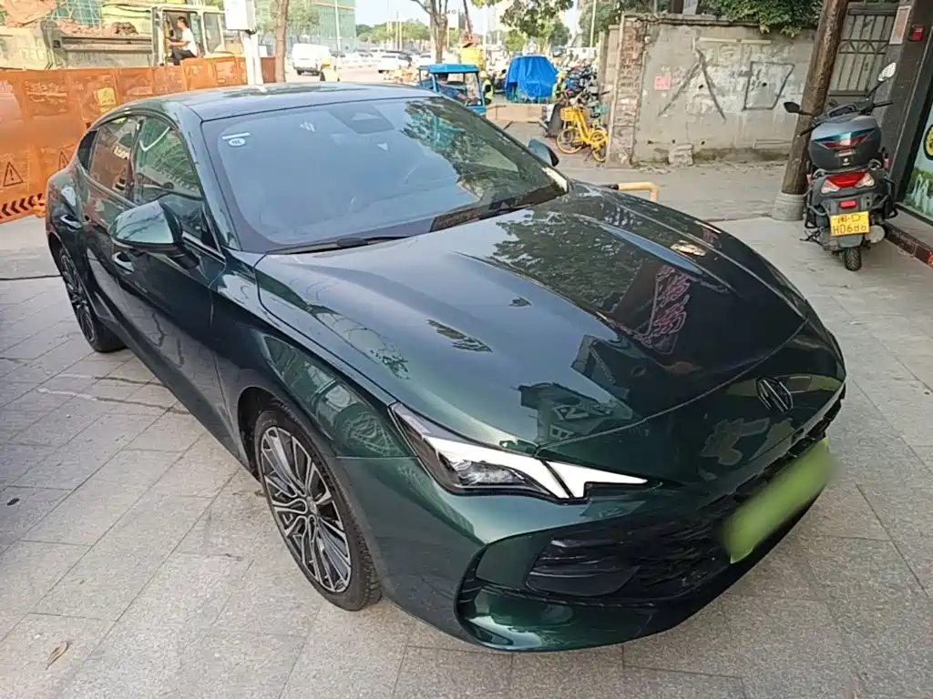 MG7 1.5 T 300 DCT Grace