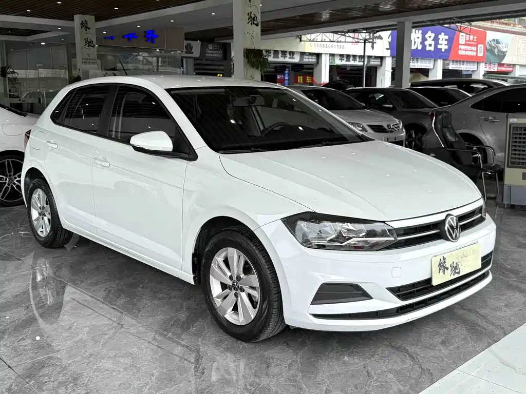Polo Plus 1.5 L Auto Joyful Living