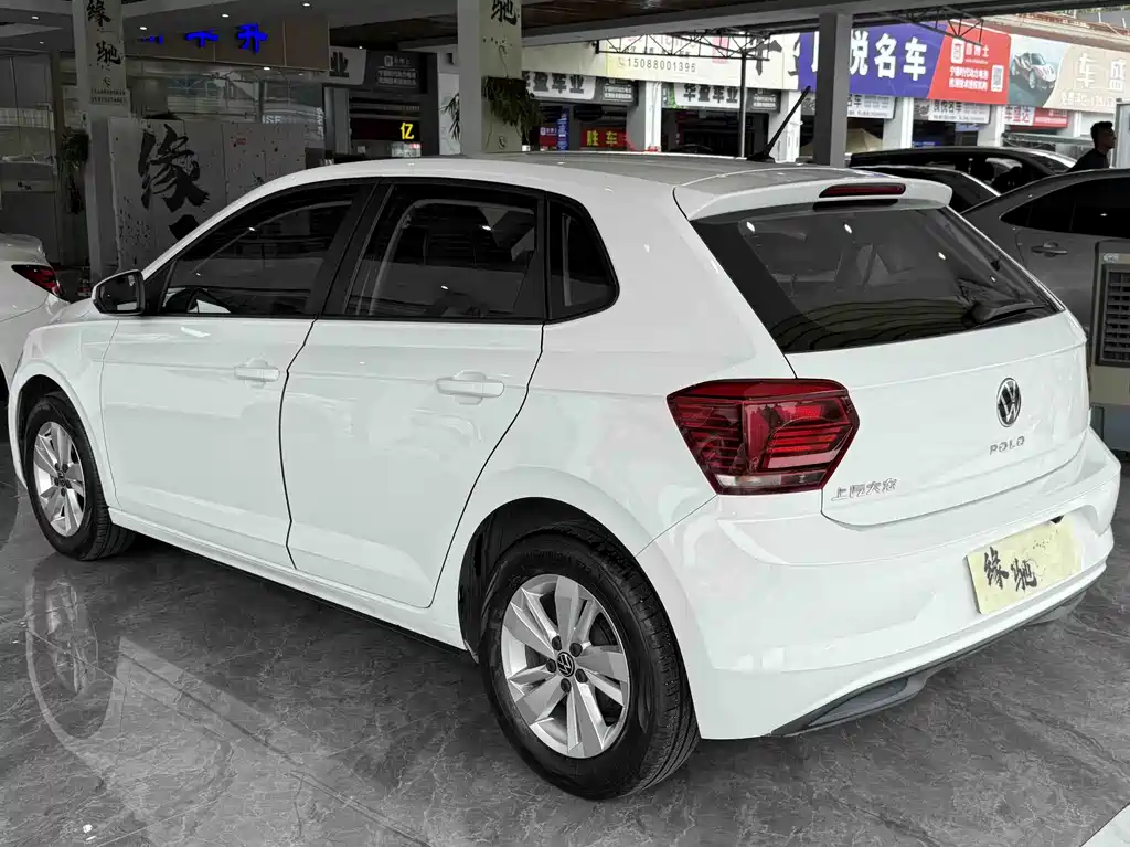 Polo Plus 1.5 L Auto Joyful Living