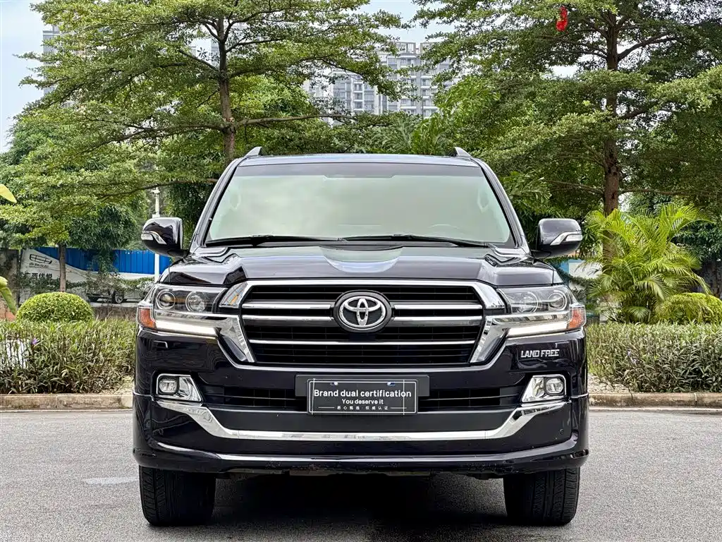 Land Cruiser (Import) 兰德酷路泽(进口) 2020款 4.0 L GX-R GT 中东版