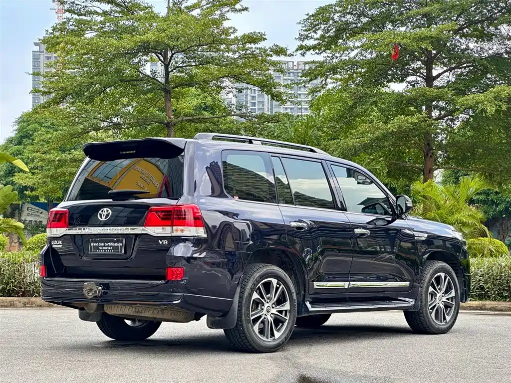 Land Cruiser (Import) 兰德酷路泽(进口) 2020款 4.0 L GX-R GT 中东版