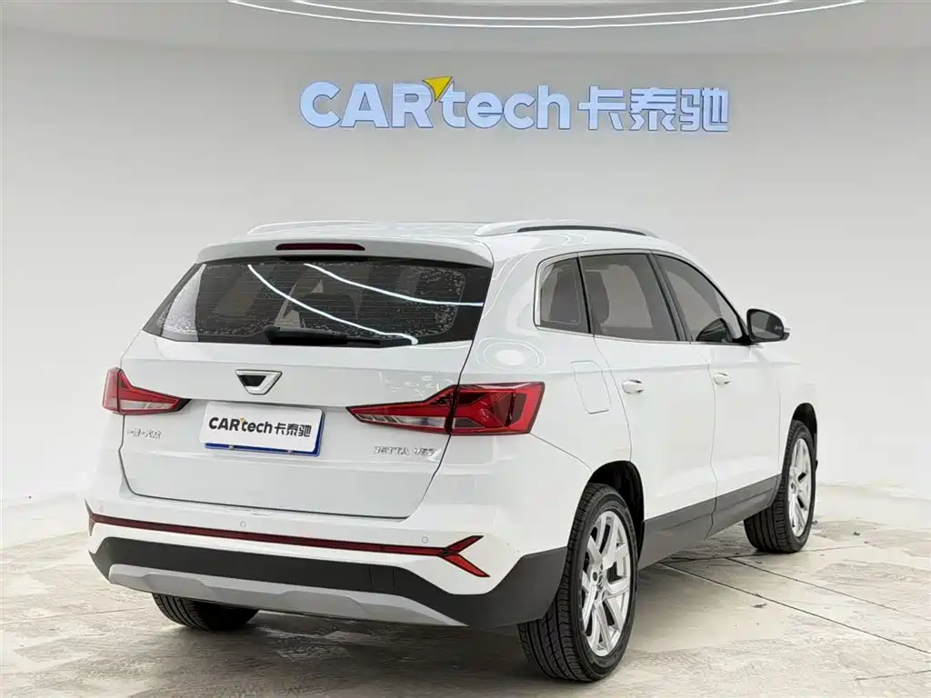Jetta VS7 280 TSI Auto Progressive