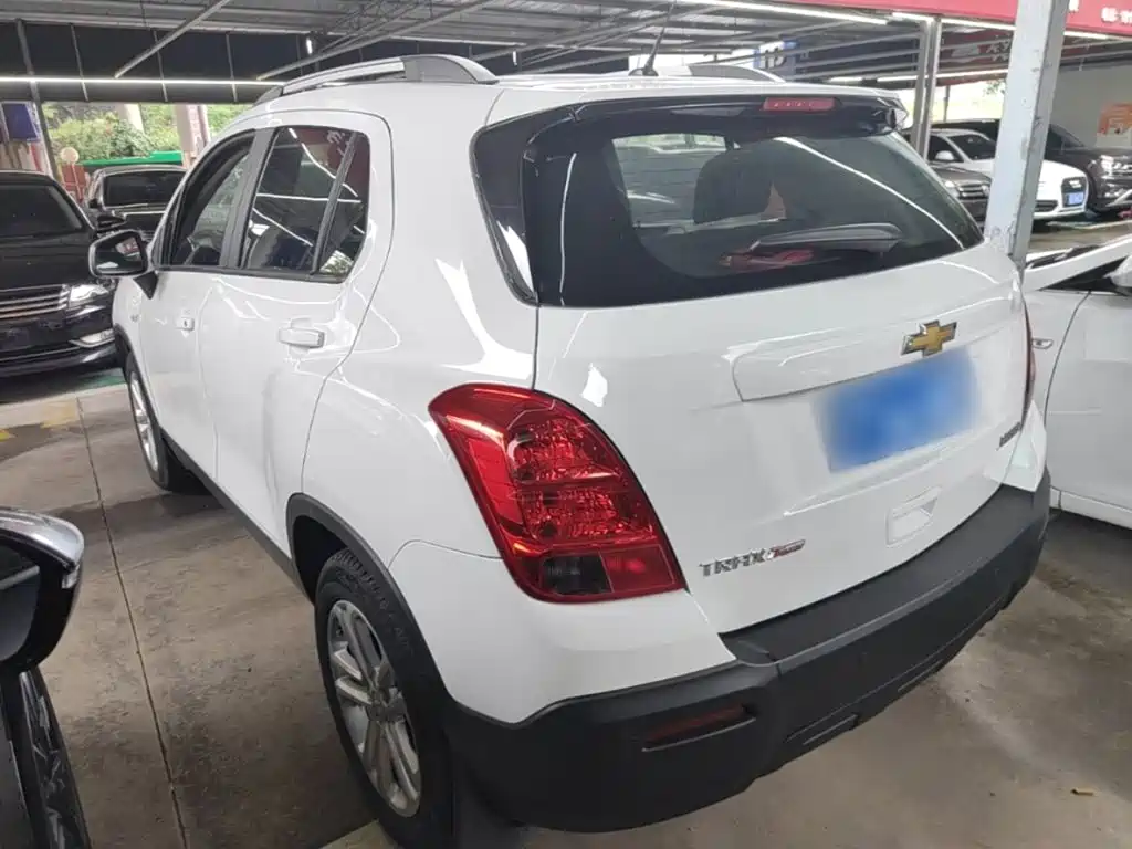 Tracker 1.4 T Auto 2 WD Comfort Sunroof