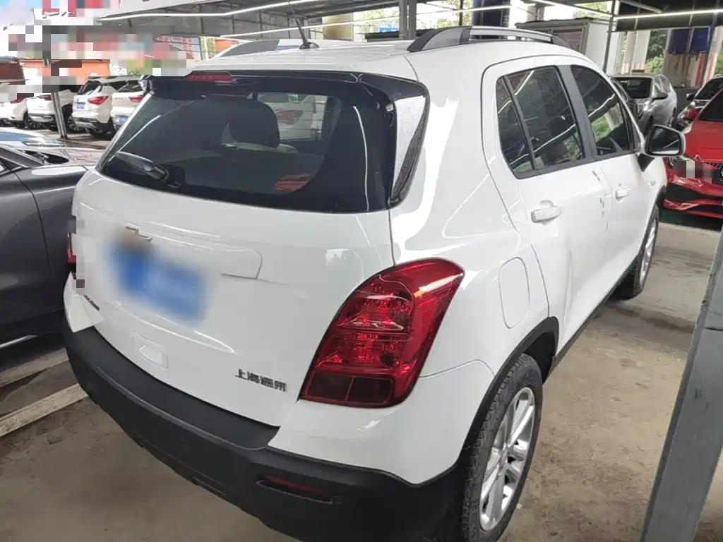 Tracker 1.4 T Auto 2 WD Comfort Sunroof