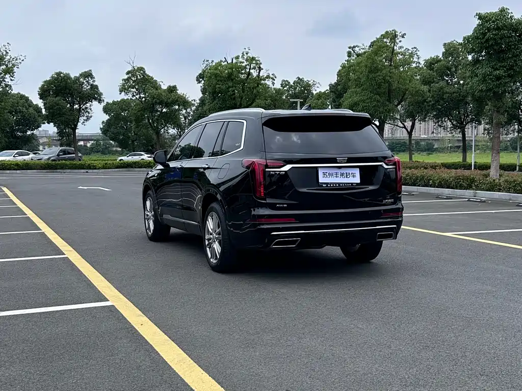 Cadillac XT6 2.0 T 6-seat 4 WD Luxury