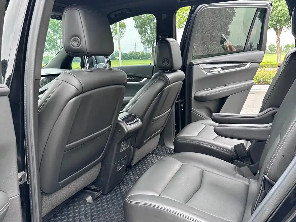 Cadillac XT6 2.0 T 6-seat 4 WD Luxury