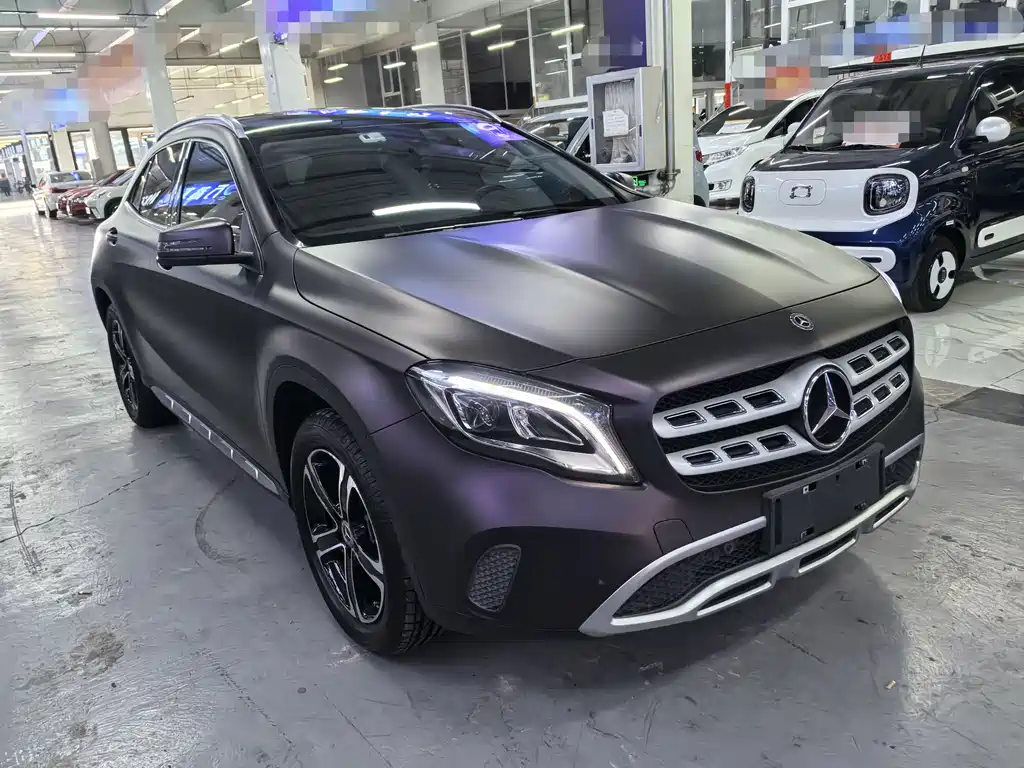 Mercedes-Benz GLA GLA 200 Fashion