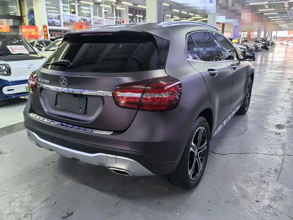 Mercedes-Benz GLA GLA 200 Fashion