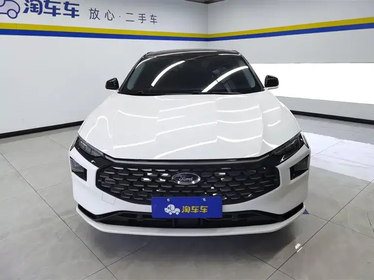 Ford Mondeo Facelift EcoBoost 245 Luxury