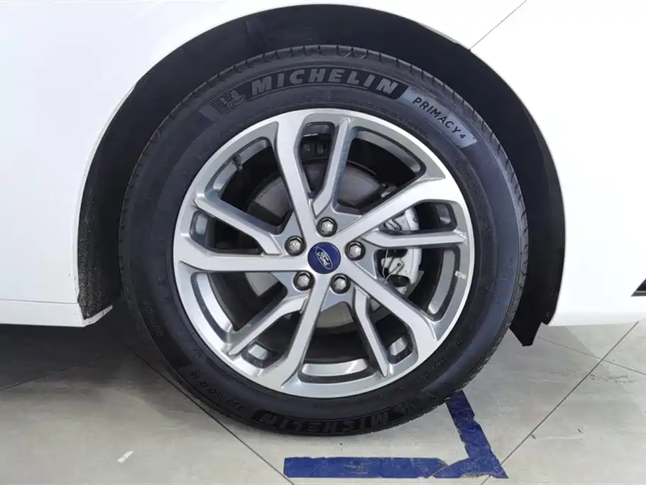 Mondeo Facelift EcoBoost 245 Luxury
