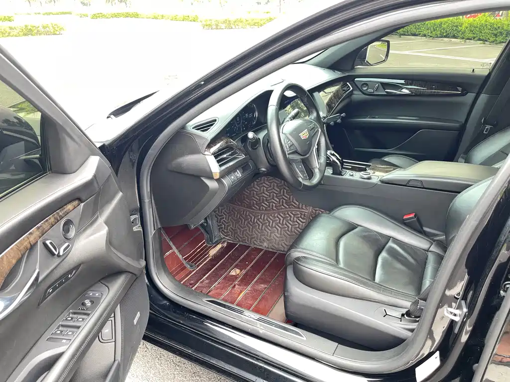 Cadillac CT6 28 T Luxury