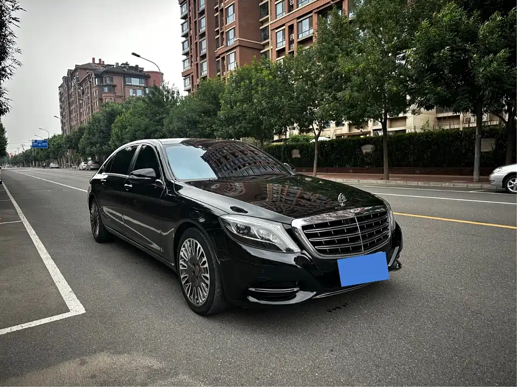 Maybach S-Class S 400 4 MATIC