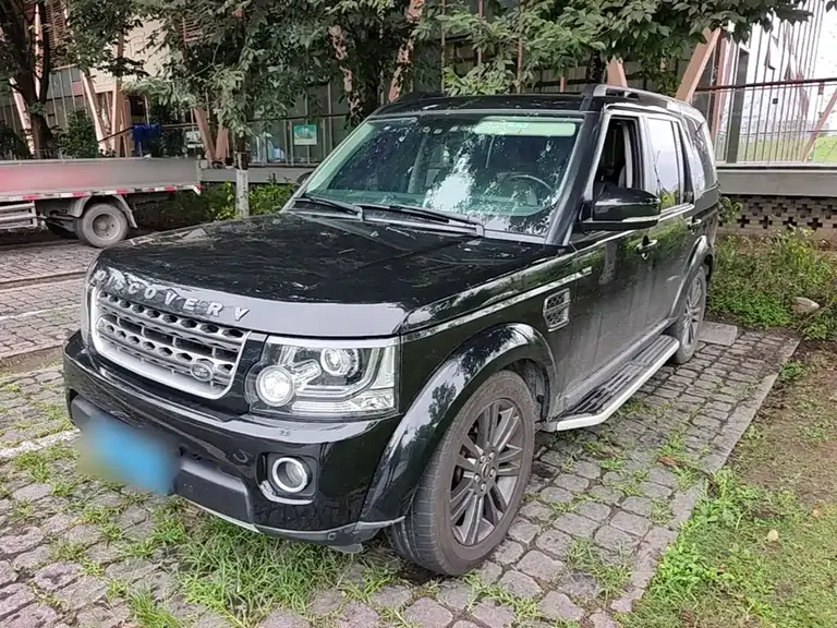 Land Rover Discovery 3.0 SC Black Shine Collector HSE