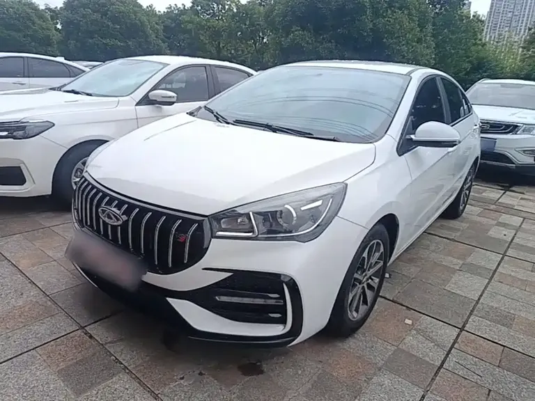 Chery Arrizo 5 艾瑞泽5 2025款 卓越版 1.5 L CVT风尚型