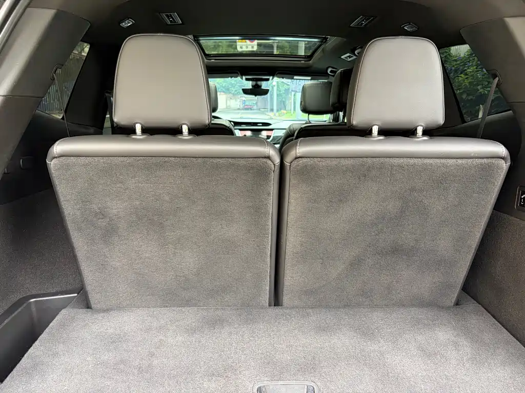 Cadillac XT6 2.0 T 6-seat 4 WD Luxury