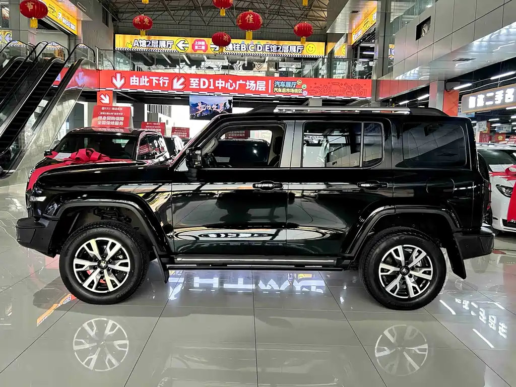 Tank 300 City 2.0 T Very