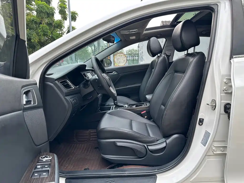Mistra 1.8 L Auto Intelligent GLS