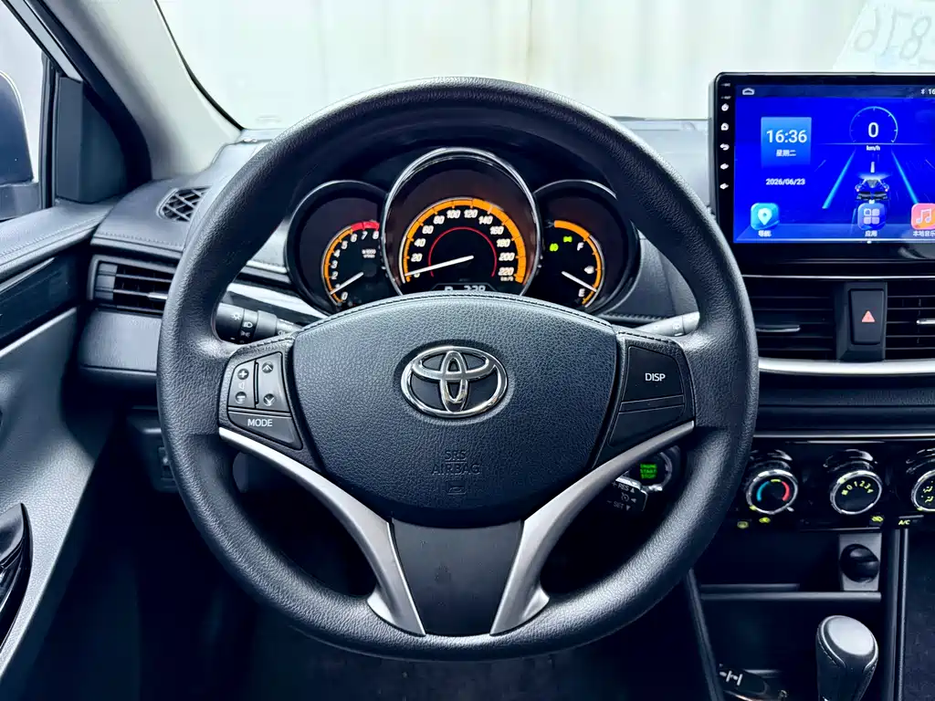 YARiS L Zhixuan Zhixuan X 1.5 L CVT Luxury PLUS
