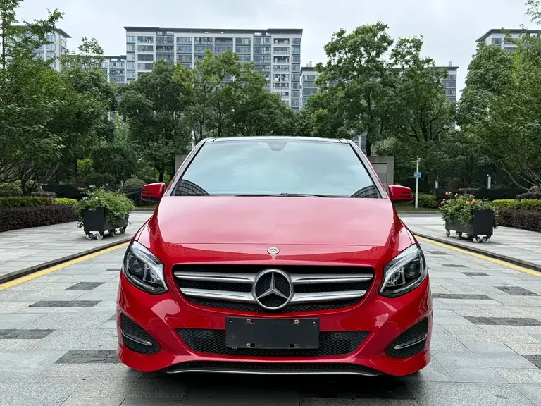 Mercedes-Benz B-Class B 200 Fashion