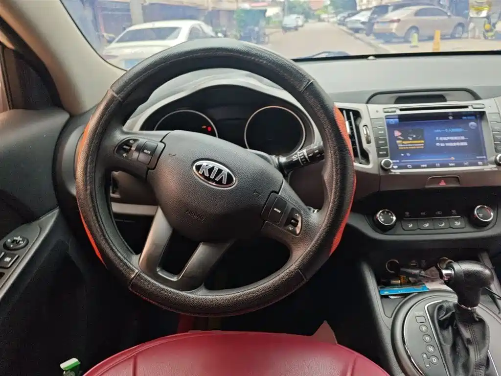 Sportage 2.0 L Auto 2 WD GL