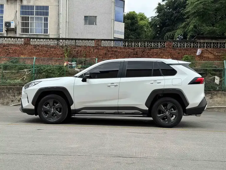 Toyota RAV4 2.0 L CVT 4 WD Style Plus