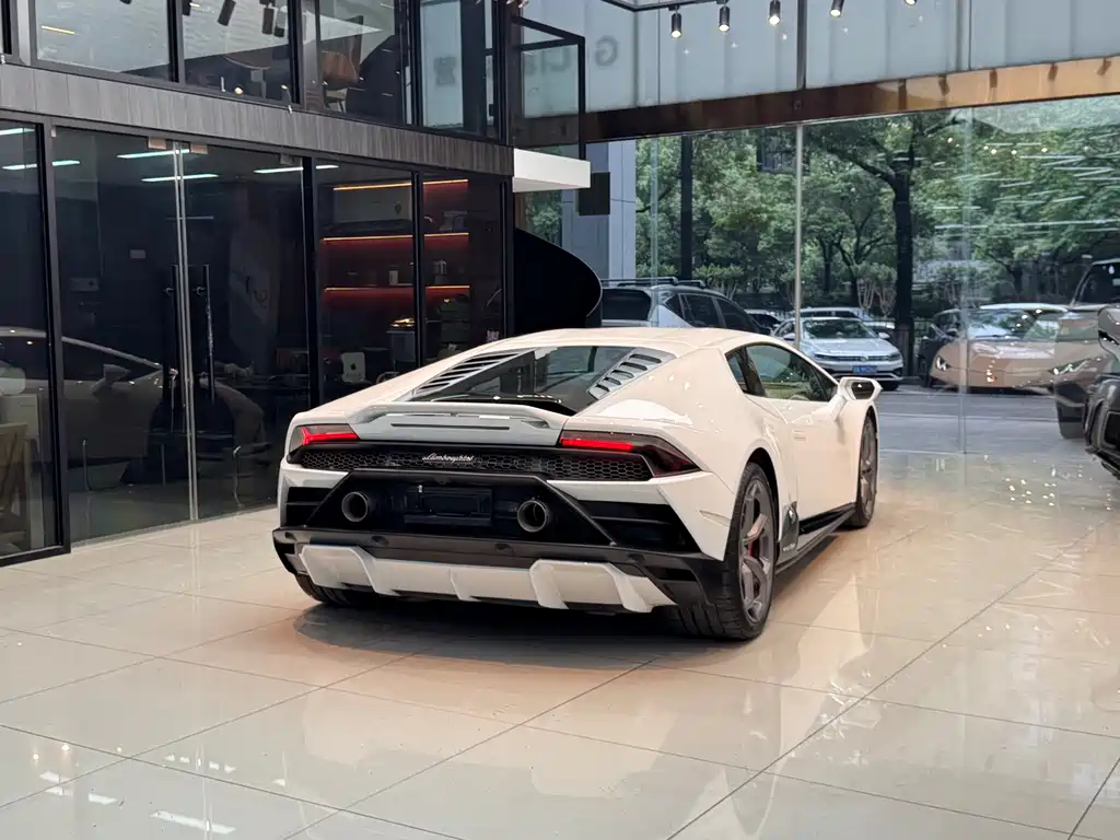 Huracán Huracán EVO RWD