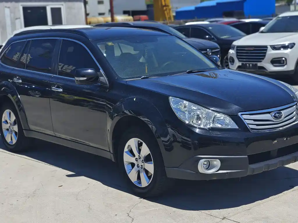 Outback 2.5 i Luxury Navigation