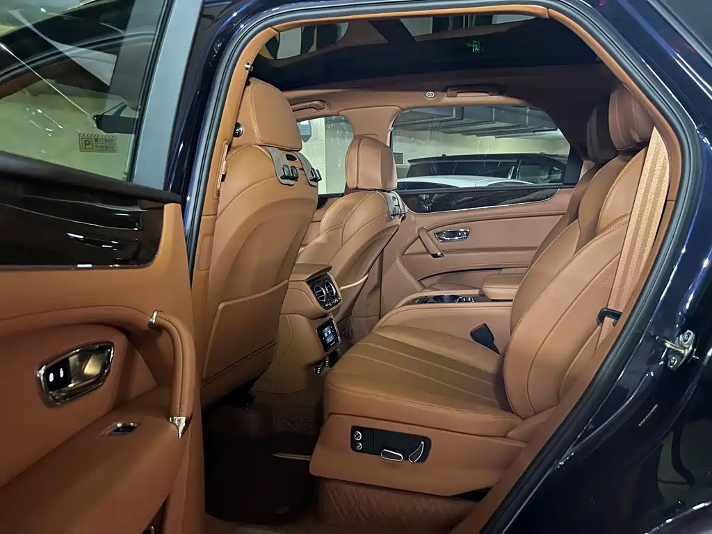 Bentayga 4.0 T V8