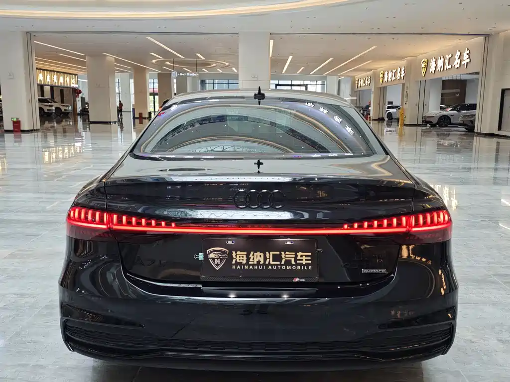 Audi A7 L 45 TFSI quattro S-line Black Warrior