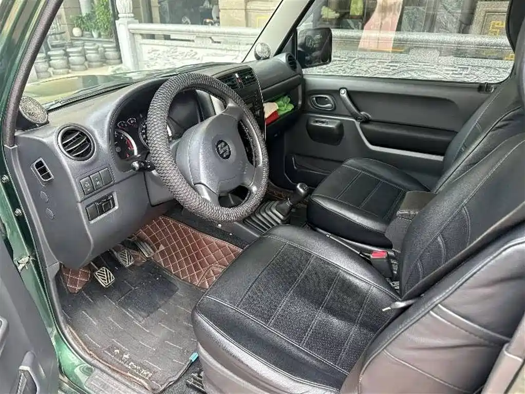 Jimny (Import) 1.3 MT JLX