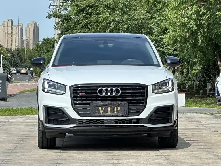 Audi Q2 L 35 TFSI Fashion Dynamic