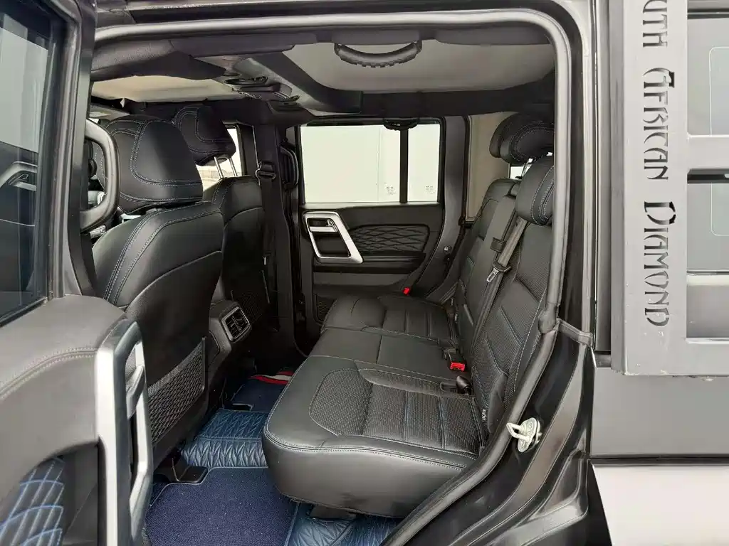 BAIC BJ40 2.0 D Auto 4 WD Blade Hero Swordsman