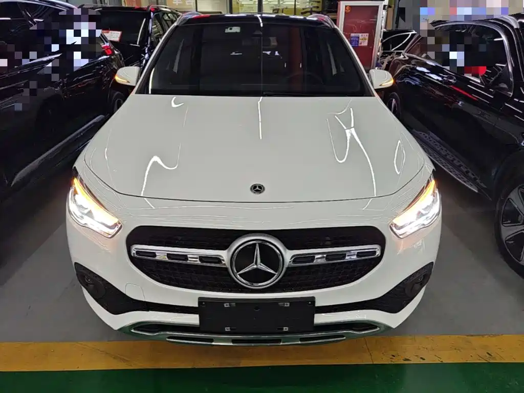 Mercedes-Benz GLA GLA 200