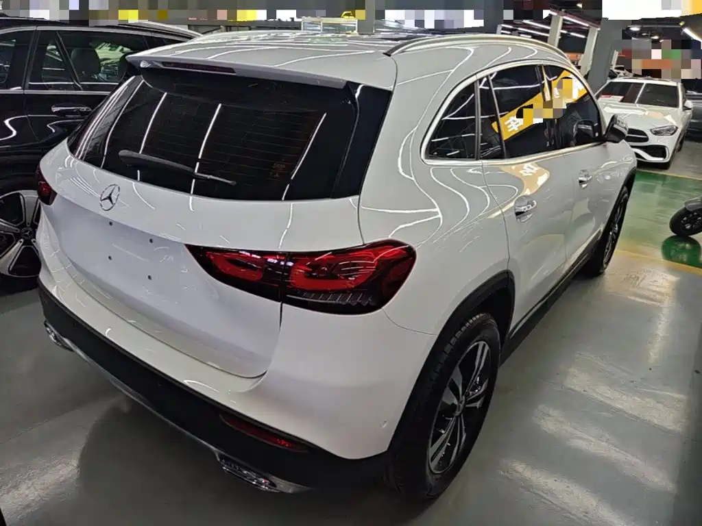 Mercedes-Benz GLA GLA 200