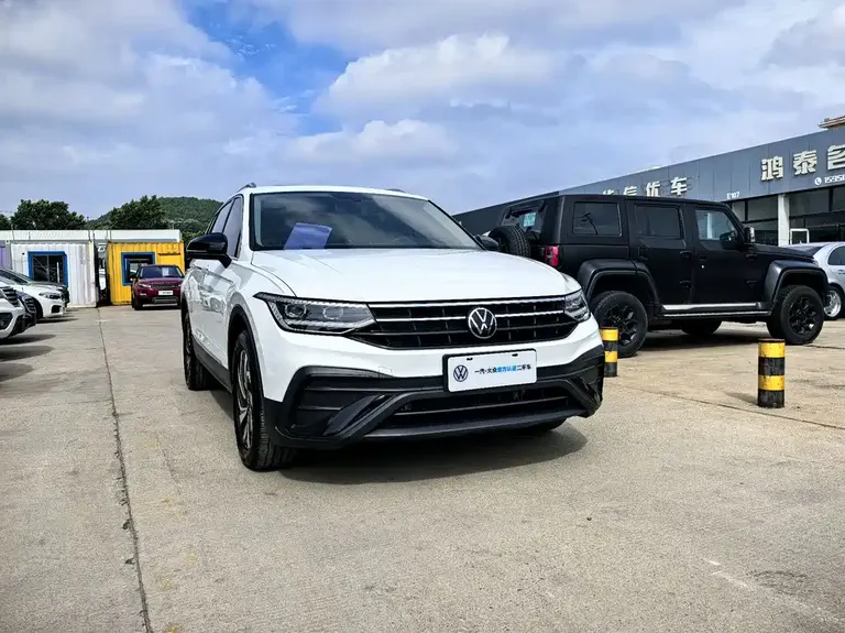 Volkswagen Tiguan L Outstanding 300 TSI Auto 2 WD Dragon