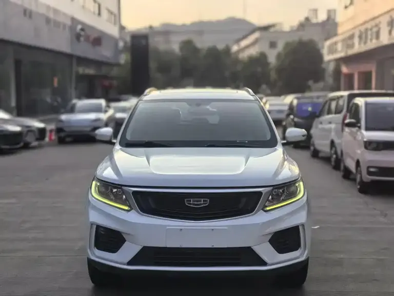 Geely Vision X6 1.4 T CVT Distinguished