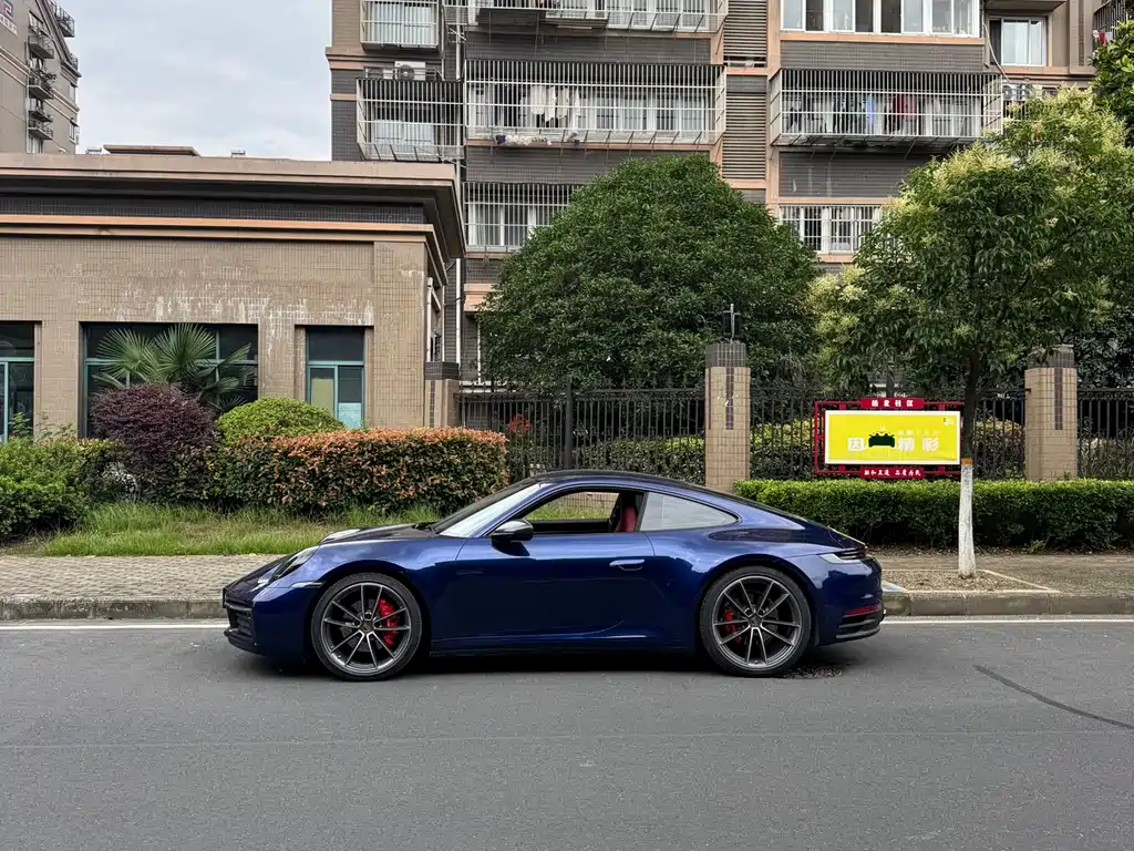 Porsche 911 Carrera 3.0 T