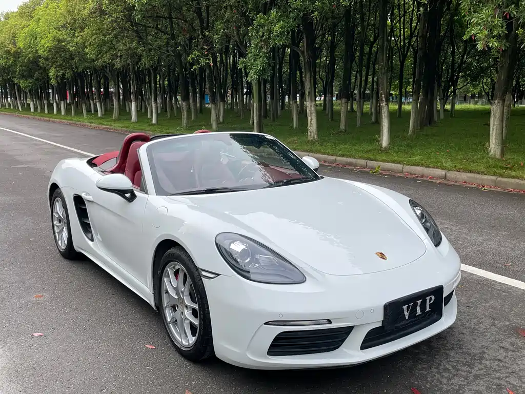 Porsche 718 Boxster 2.0 T