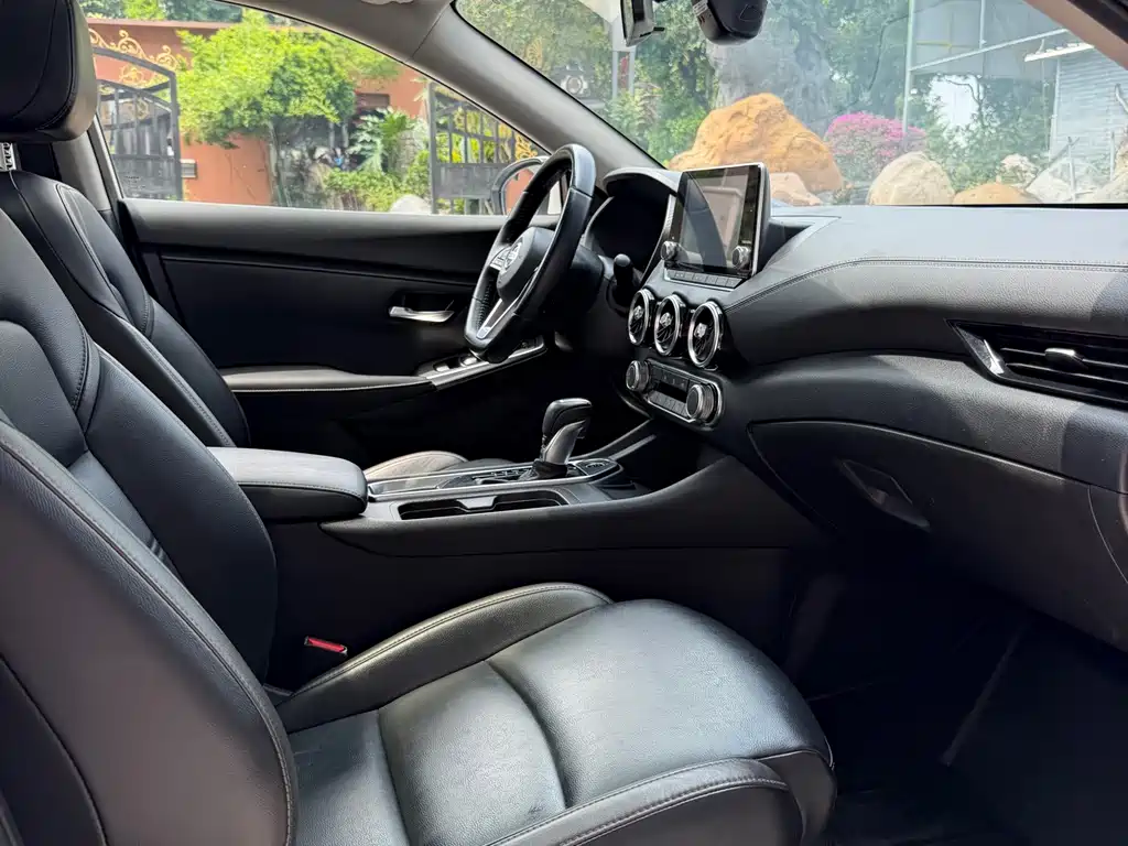 Sylphy 1.6 L XL CVT Joy
