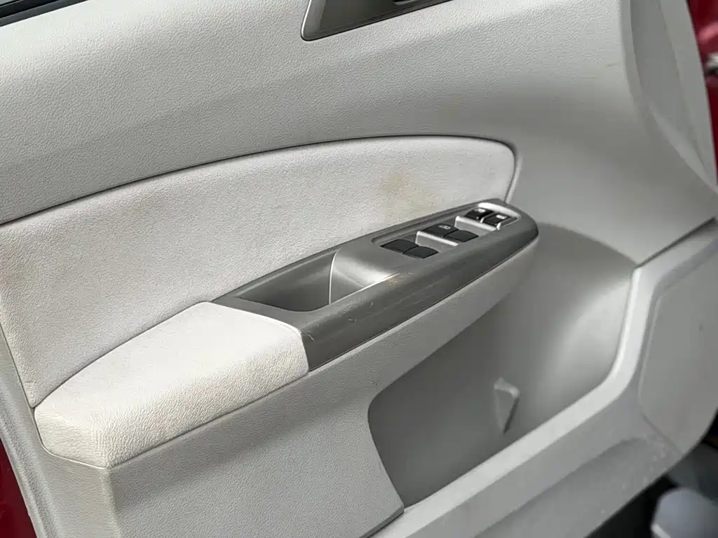 Forester 森林人 2011款 2.0 XS 自动豪华导航版