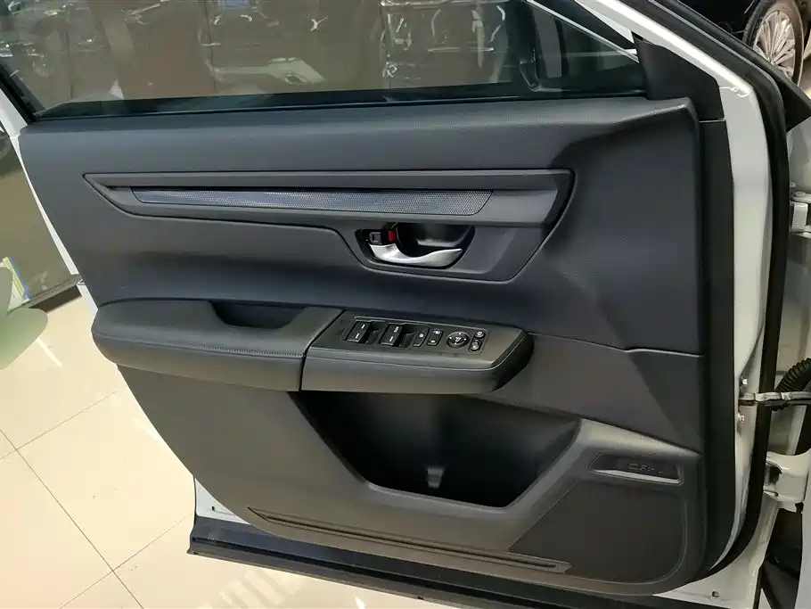 Honda CR-V 240 TURBO 2 WD Sharp Style 5-seat