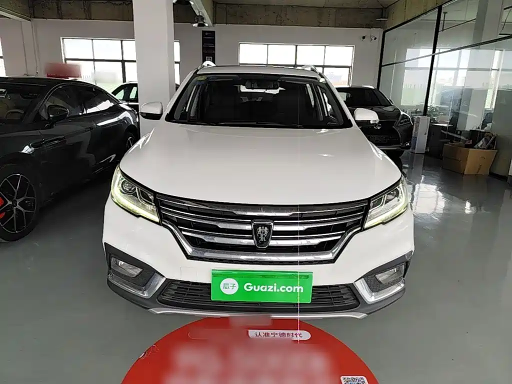Roewe RX3 18 T Auto Internet Smart Enjoyment